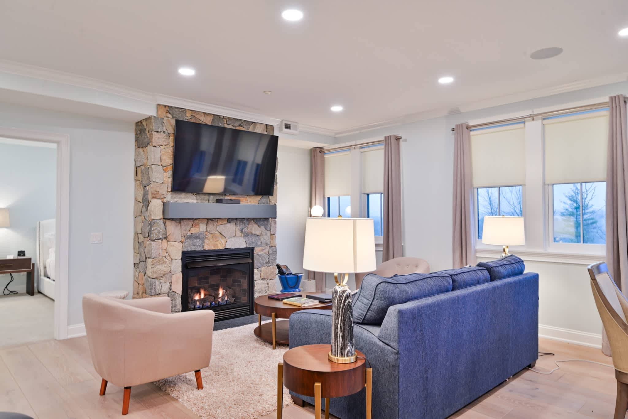 Hilltop | Woodland Two Bedroom Suite